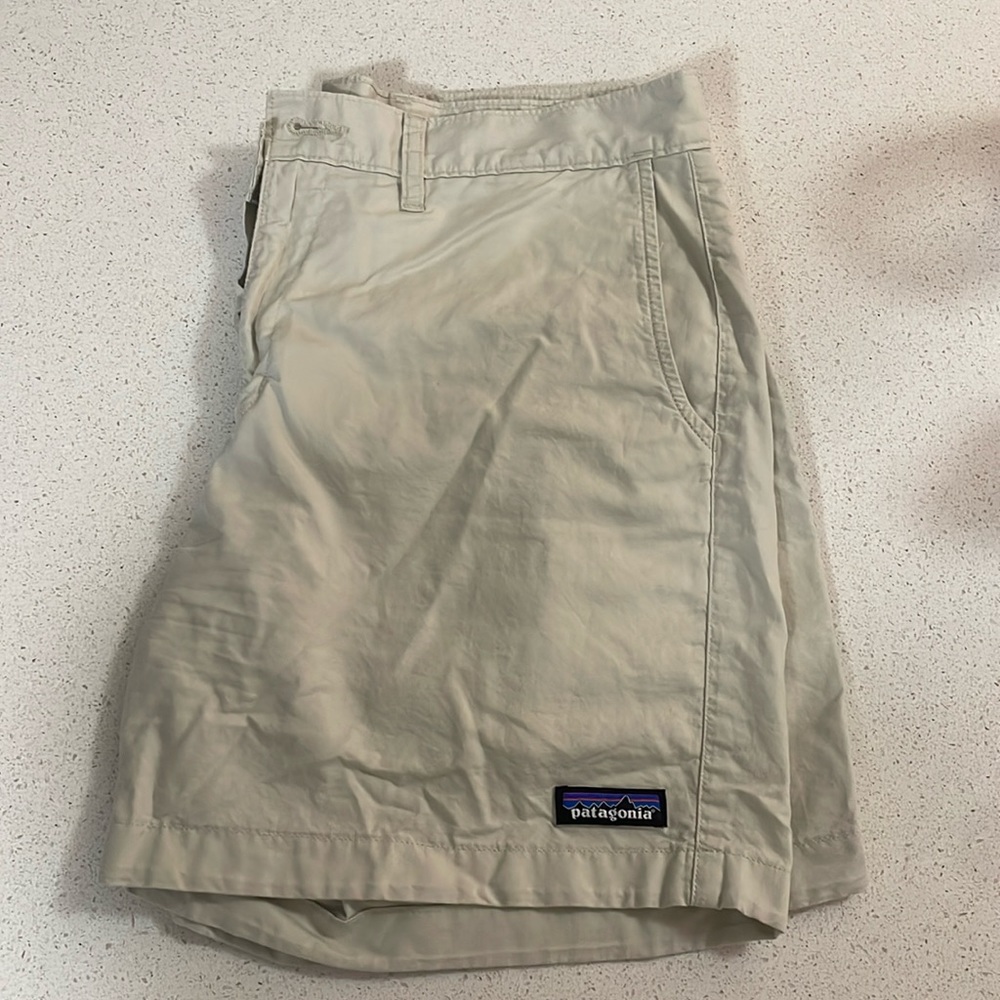 Patagonia Khaki Shorts - 7” Inseam - Size 34 Waist